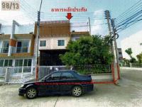 ขายทาวน์เฮ้าส์ รั้วใหญ่ เมืองสุพรรณบุรี สุพรรณบุรี ขนาด 29.9 ตร.ว. ของ ธนาคารอาคารสงเคราะห์