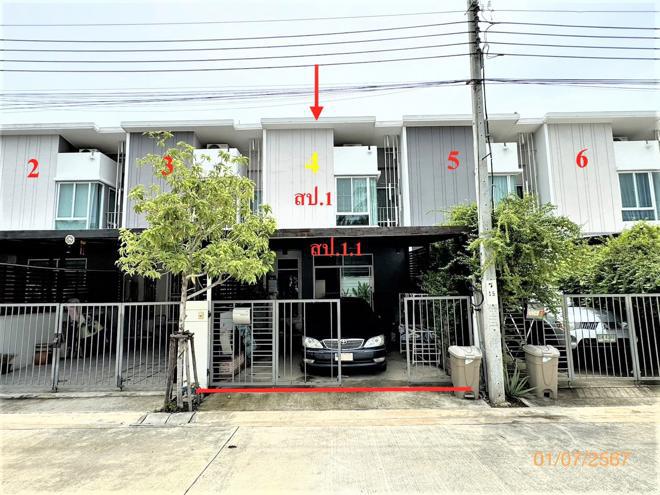 ท่าข้าม เขตบางขุนเทียน กรุงเทพมหานคร
