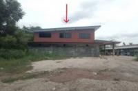 ขายบ้านครึ่งตึกครึ่งไม้