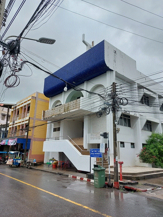 ขายอาคารสำนักงาน ปากน้ำ เมืองชุมพร ชุมพร ขนาด 0-1-90.1-0 (ไร่-งาน-วา-เมตร) ของ ธนาคารกรุงเทพ