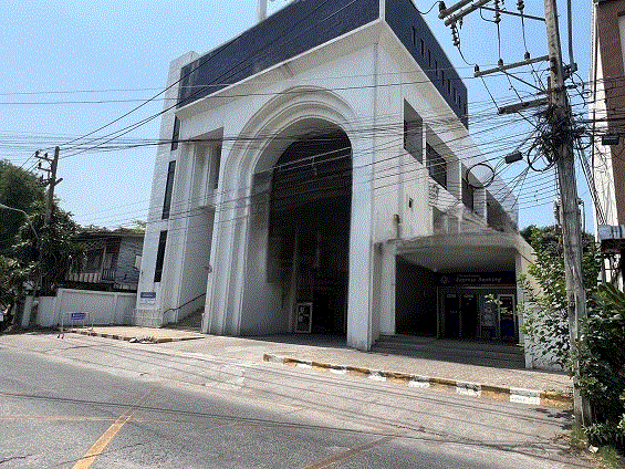 ขายอาคารสำนักงาน  ขนาด  ของ ธนาคารกรุงเทพ